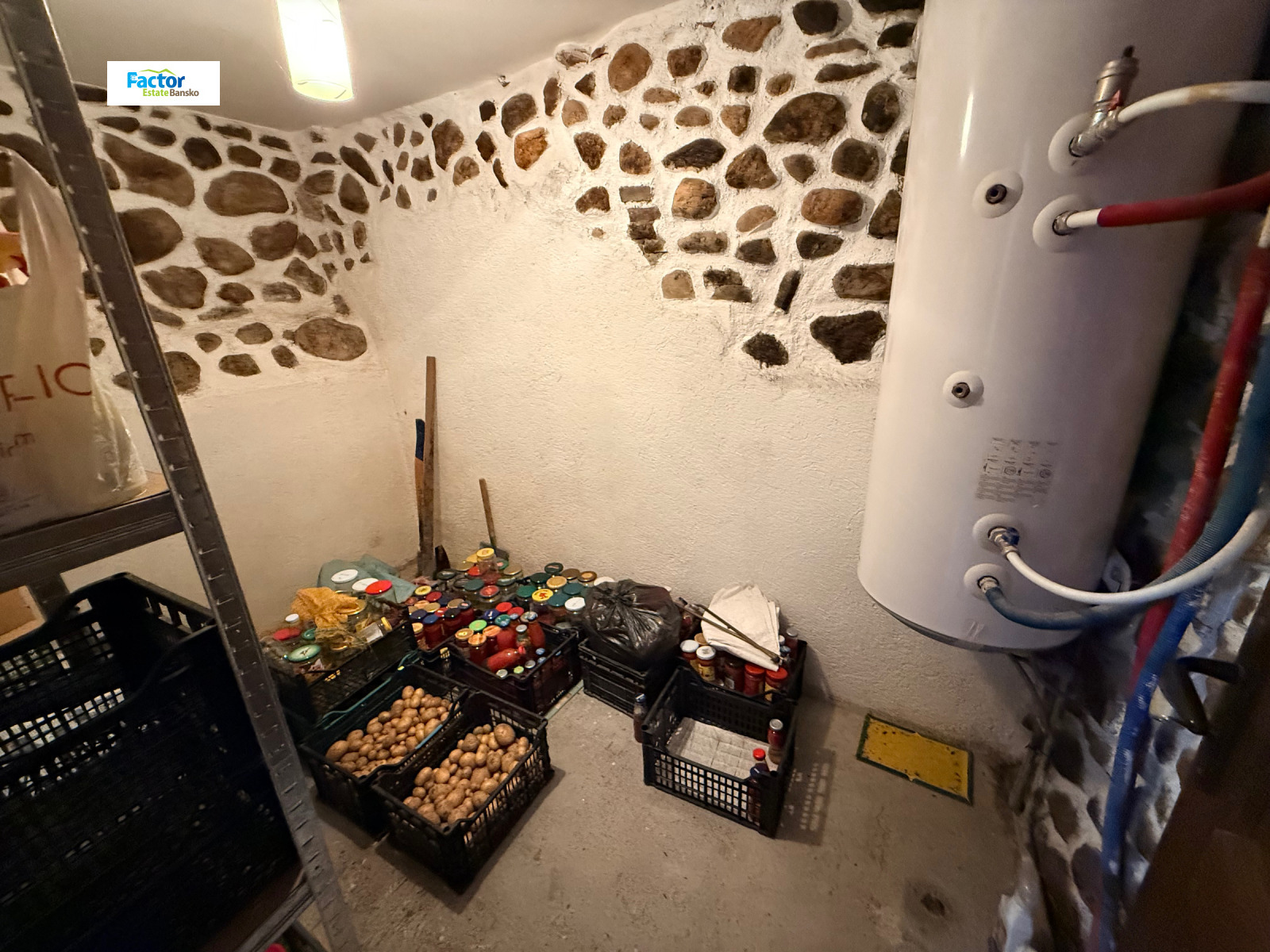 Продава КЪЩА, с. Долно Драглище, област Благоевград, снимка 13 - Къщи - 55540168