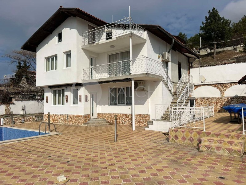 Продава КЪЩА в област Добрич, гр. Балчик - 170 кв.м / 219 000 € » 428 326.77 лв., КАЛЧЕВ