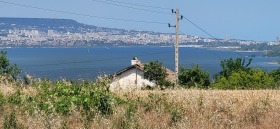 Komplott m-t Lazur, Varna