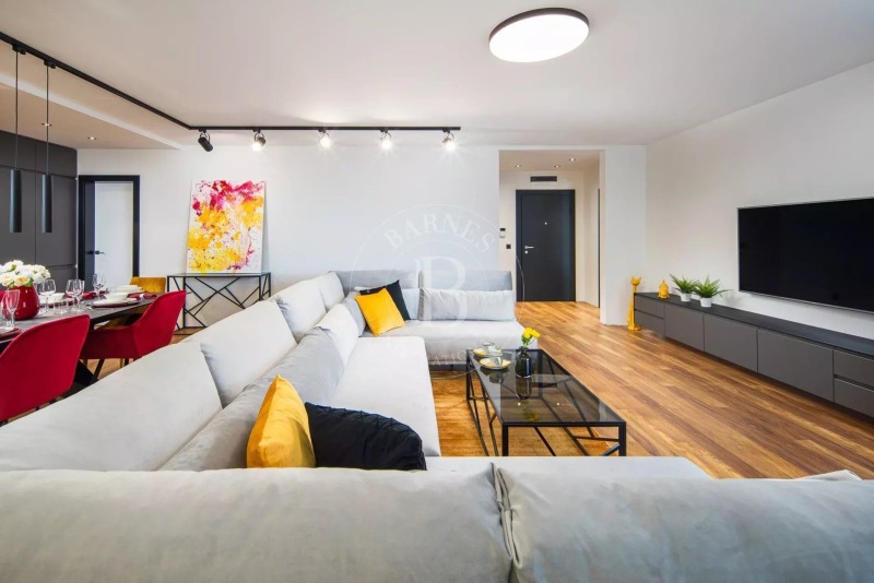 Na sprzedaż  2 sypialnie Sofia , Witosza , 152 mkw | 51563416 - obraz [2]
