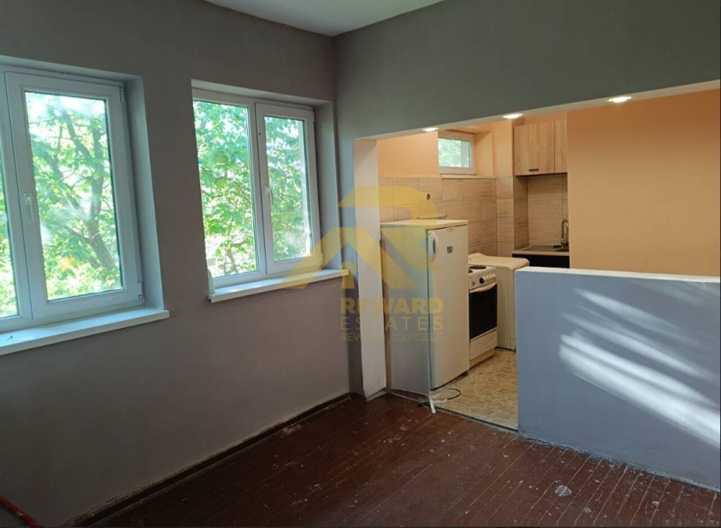 Na sprzedaż  2 sypialnie Pernik , Mogilicze , 70 mkw | 38713548