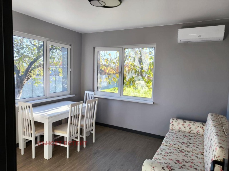 Продава КЪЩА, с. Гюльовца, област Бургас, снимка 5 - Къщи - 52559115