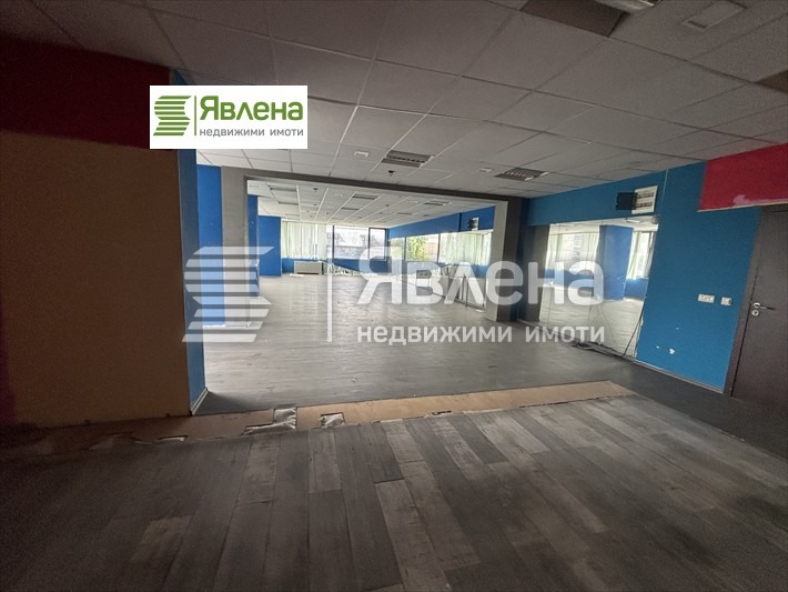 En venta  Comercio Sofia , Lyulin 7 , 1186 metros cuadrados | 37849386 - imagen [3]