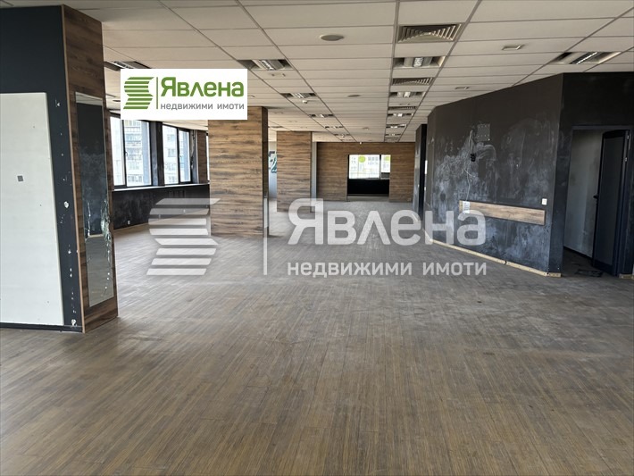 Продава  Магазин, град София, Люлин 7 •  810 000 EUR • ID 63026940 — holmes.bg - [1] 