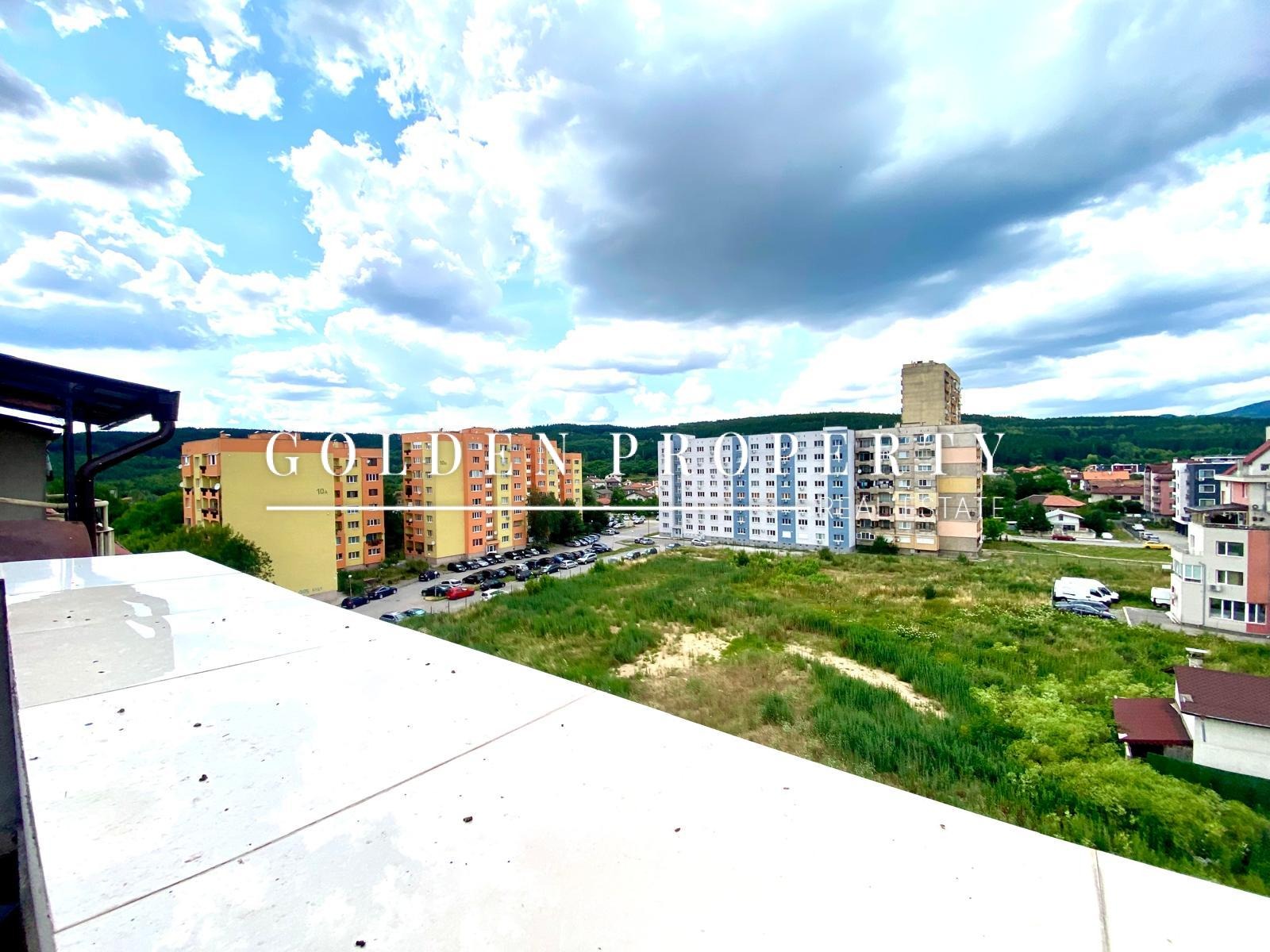 Продава 3-СТАЕН, гр. Перник, Мошино