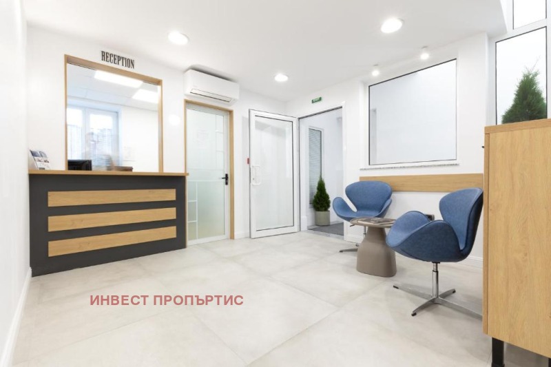 Продава САМОСТОЯТЕЛНА СГРАДА в град София, Център - 2700 кв.м / 6 000 000 € » 11 734 980.00 лв., ИНВЕСТ ПРОПЪРТИС