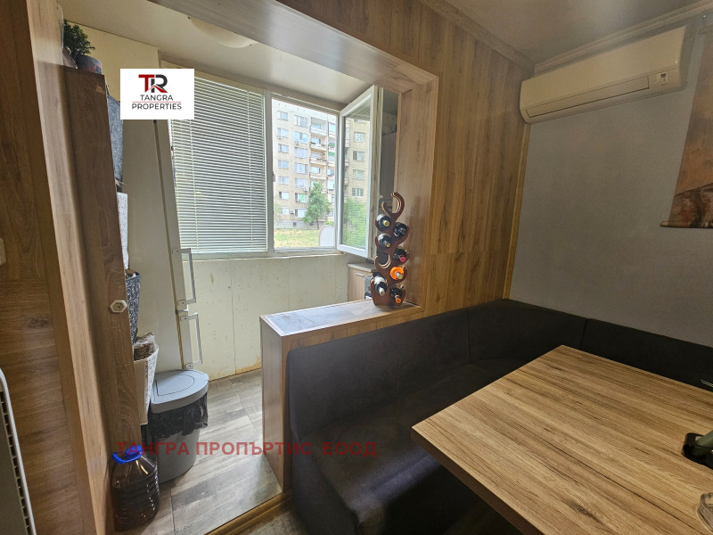 Zu verkaufen  1 Schlafzimmer region Pernik , Radomir , 61 qm | 63302627 - Bild [2]