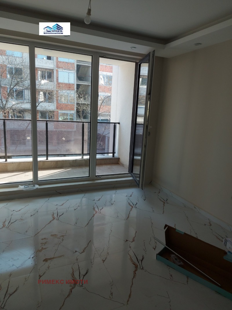 Продаја  2 спаваће собе Софија , Сердика , 110 м2 | 69257797 - слика [9]