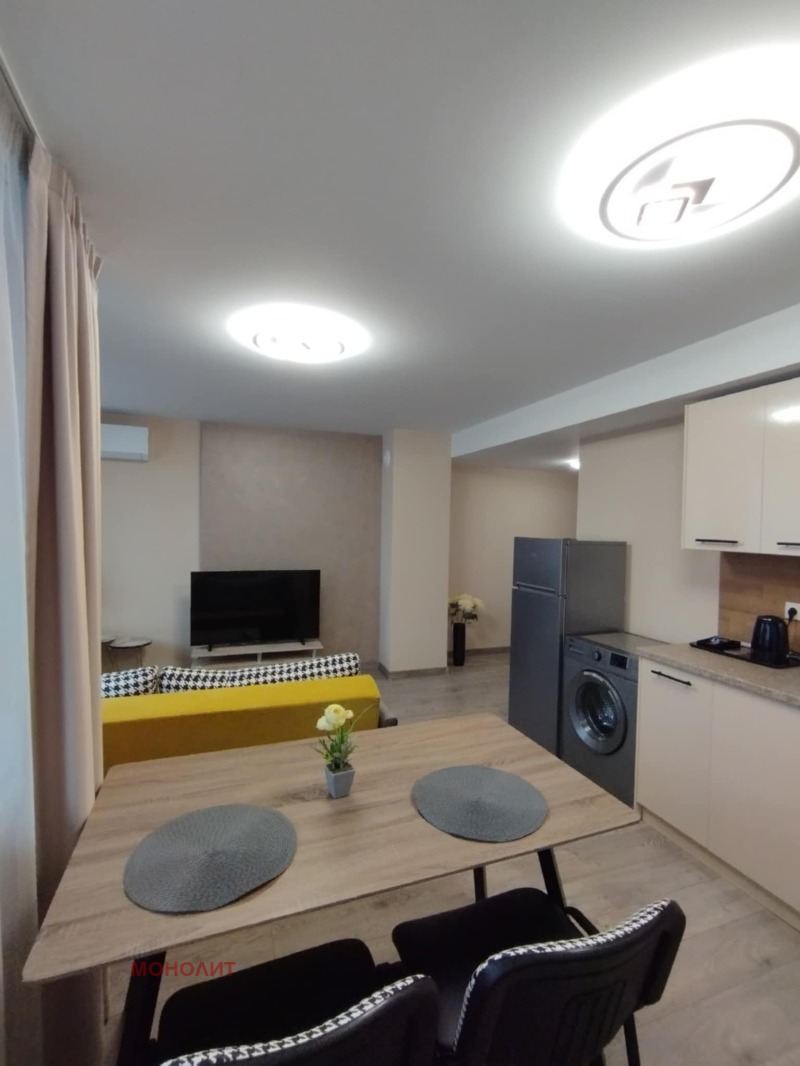 Продава  3-стаен град Габрово , Център , 101 кв.м | 84939878 - изображение [3]