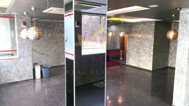 Продава МАГАЗИН, гр. София, Овча купел 1, снимка 2 - Магазини - 52476444