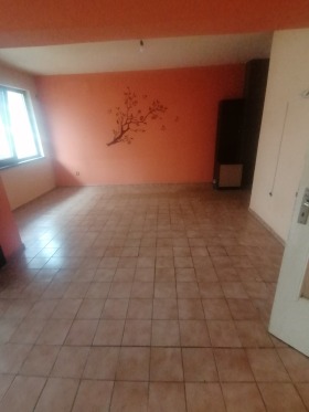 3 chambres Lyatno kino Trakiya, Varna