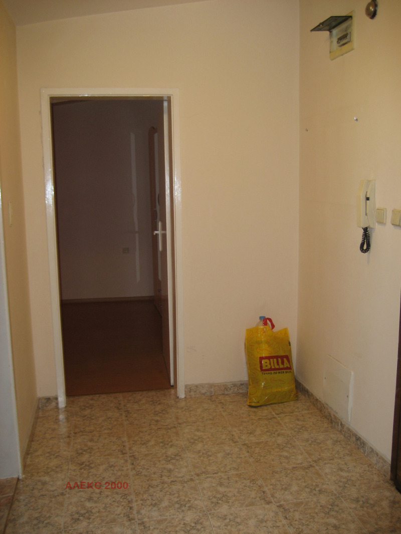 Продава  2-стаен град София , Люлин 1 , 67 кв.м | 56057310 - изображение [6]
