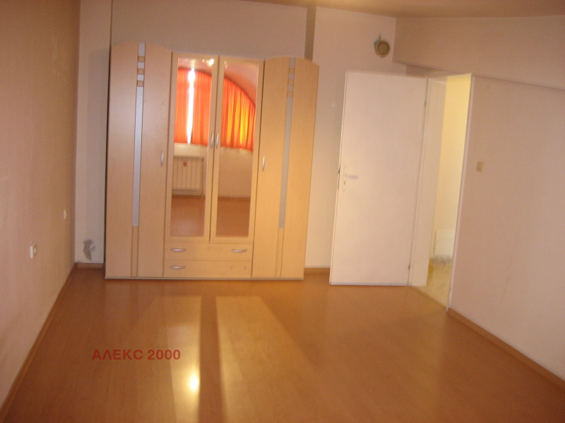 Продава  2-стаен град София , Люлин 1 , 67 кв.м | 56057310 - изображение [2]