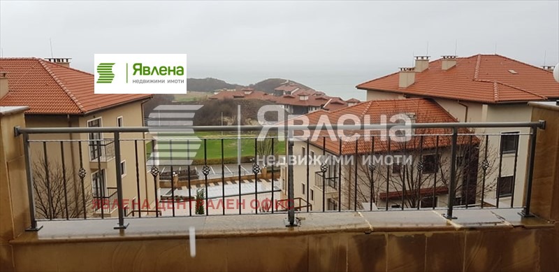 Продава  3-стаен област Добрич , с. Божурец , 125 кв.м | 31645971