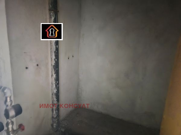 Продава МНОГОСТАЕН, гр. Враца, Център, снимка 5 - Апартаменти - 54864313