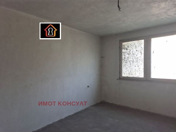 Продава МНОГОСТАЕН, гр. Враца, Център, снимка 4 - Апартаменти - 54864313