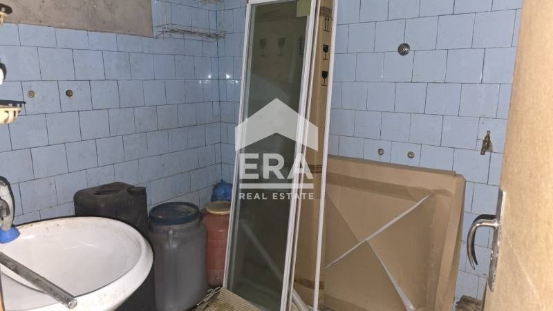 Продава МНОГОСТАЕН, гр. Велико Търново, Варуша, снимка 7 - Апартаменти - 55544692