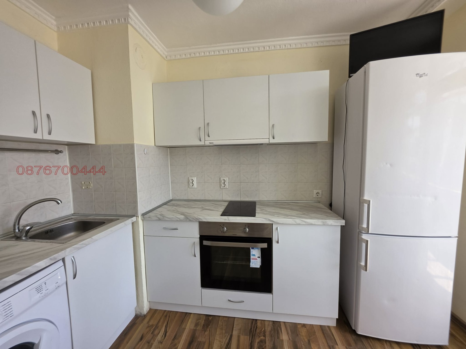 Продава 3-СТАЕН, гр. Плевен, Идеален център, снимка 9 - Апартаменти - 54670544