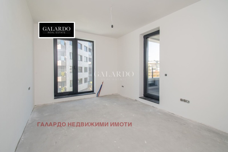 Na prodej  1 ložnice Sofia , Centar , 82 m2 | 18897039 - obraz [8]