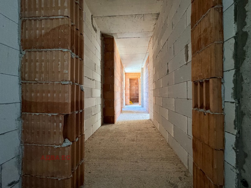 Till salu  2 sovrum Sofia , Ljulin 5 , 150 kvm | 28001764 - bild [2]