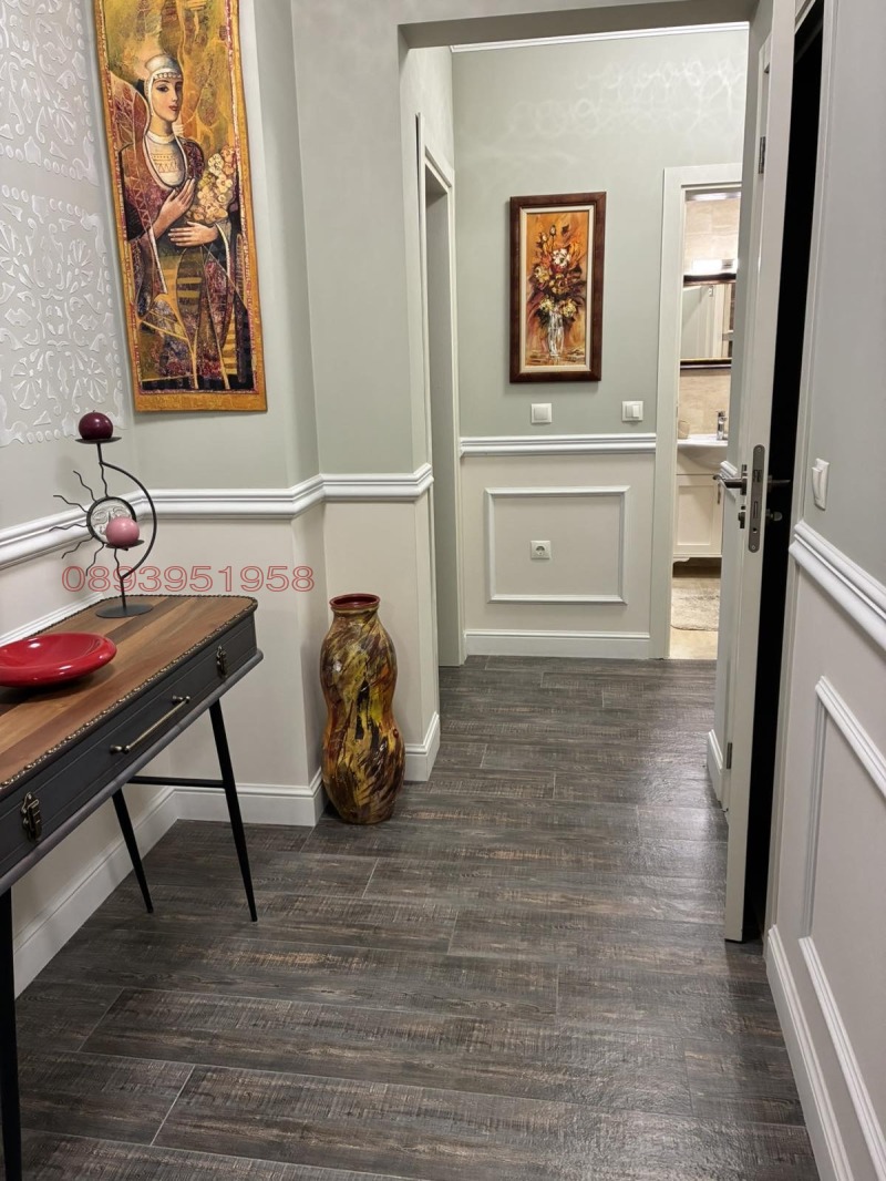 Продава 4-СТАЕН, гр. Плевен, Широк център, снимка 8 - Апартаменти - 52783475