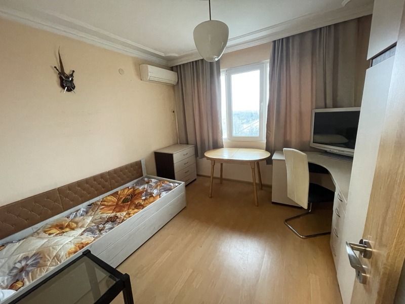 Продава МНОГОСТАЕН, гр. Шумен, Пазара, снимка 8 - Апартаменти - 52621184