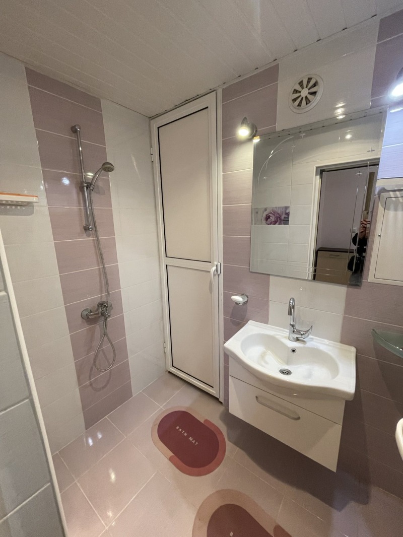 Продава МНОГОСТАЕН, гр. Шумен, Пазара, снимка 10 - Апартаменти - 52621184