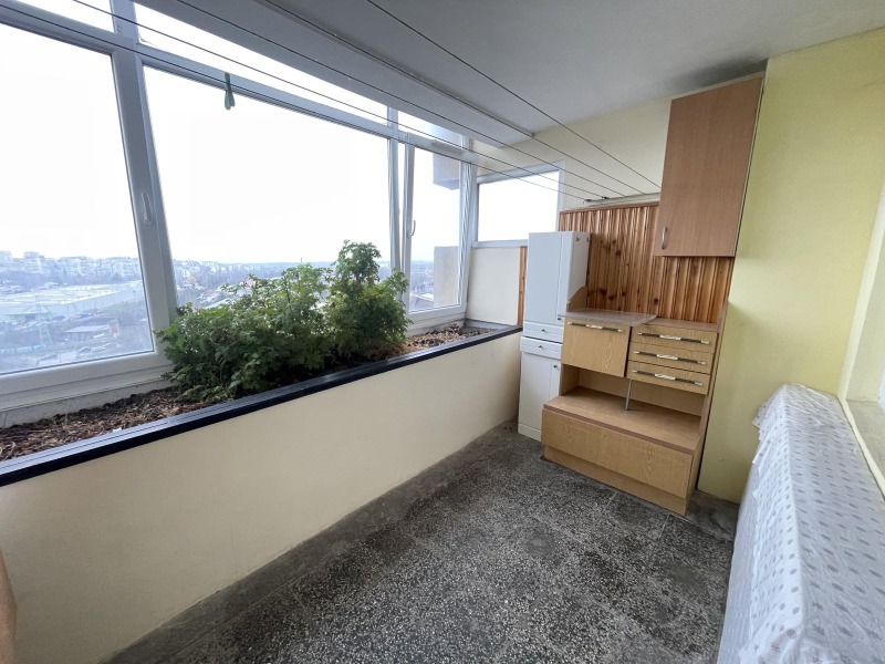 Продава МНОГОСТАЕН, гр. Шумен, Пазара, снимка 9 - Апартаменти - 52621184