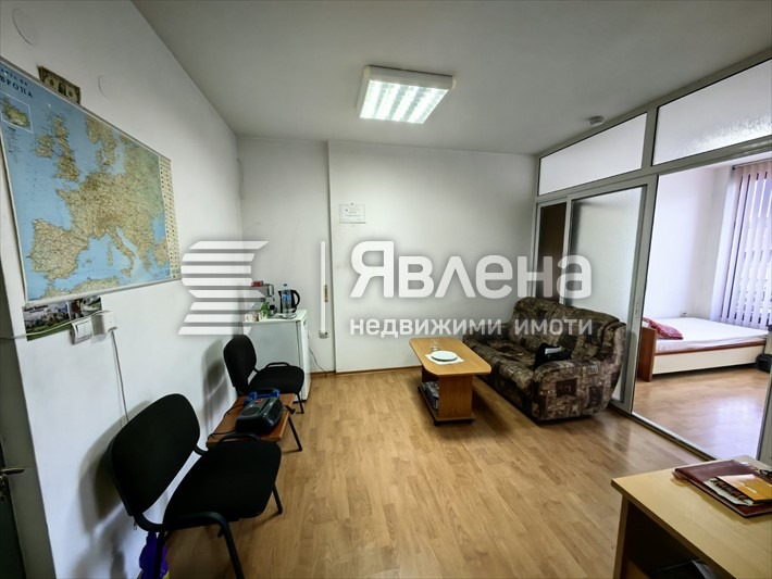 Продава ОФИС, гр. Благоевград, Широк център, снимка 2 - Офиси - 47442330