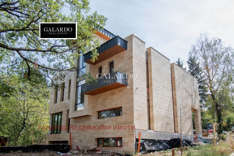 En venta  Casa Sofia , Simeonovo , 268 metros cuadrados | 10807377