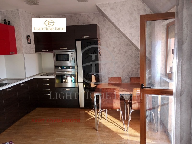 In vendita  2 camere da letto Plovdiv , Kiuchuk Parig , 97 mq | 24205372