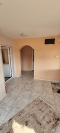 Продава КЪЩА, с. Дряновец, област Разград, снимка 10