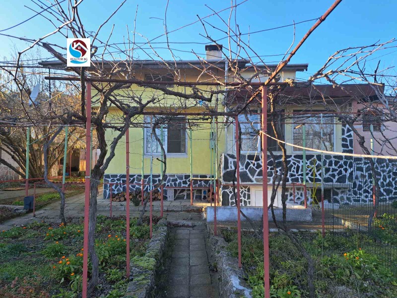 Продава КЪЩА, гр. Варна, Виница, снимка 1 - Къщи - 48892850