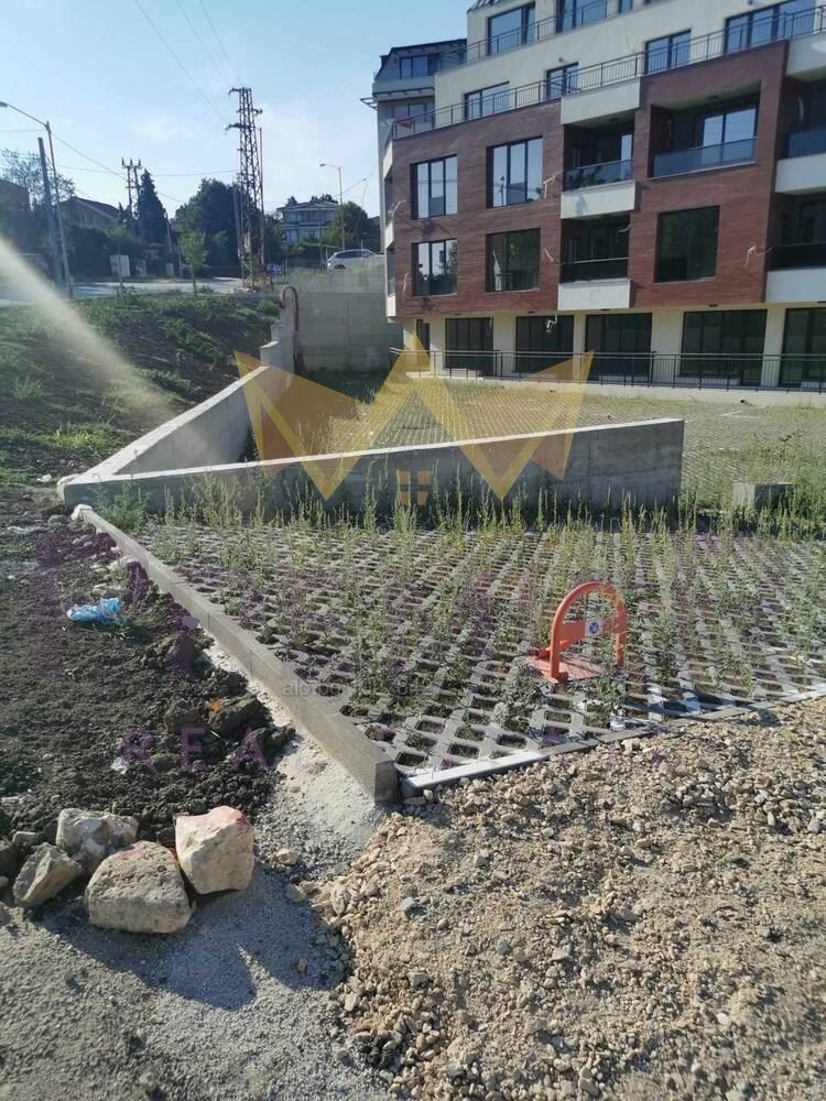 Продава  Гараж, паркомясто, град Варна, Виница • 14 000 EUR • ID 93722807 — holmes.bg - [1] 