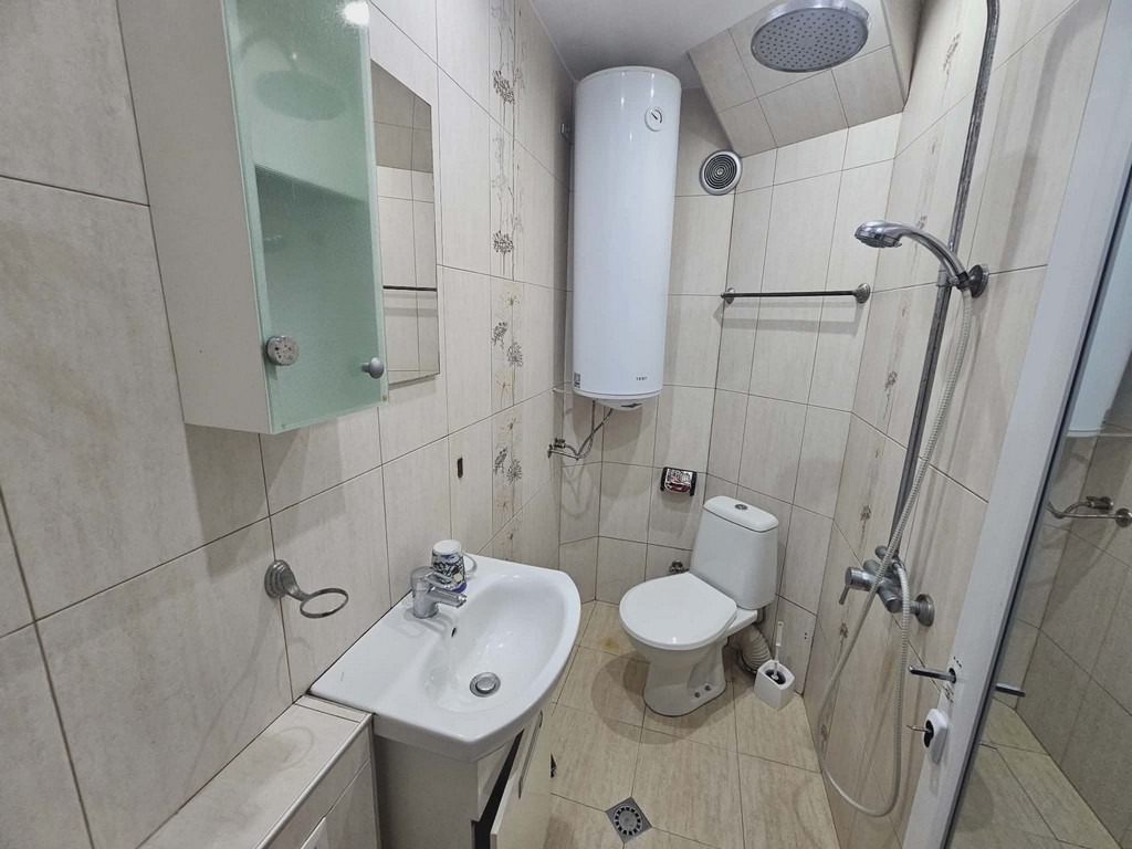 Продава 2-СТАЕН, гр. Кърджали, Център, снимка 11 - Апартаменти - 53741670