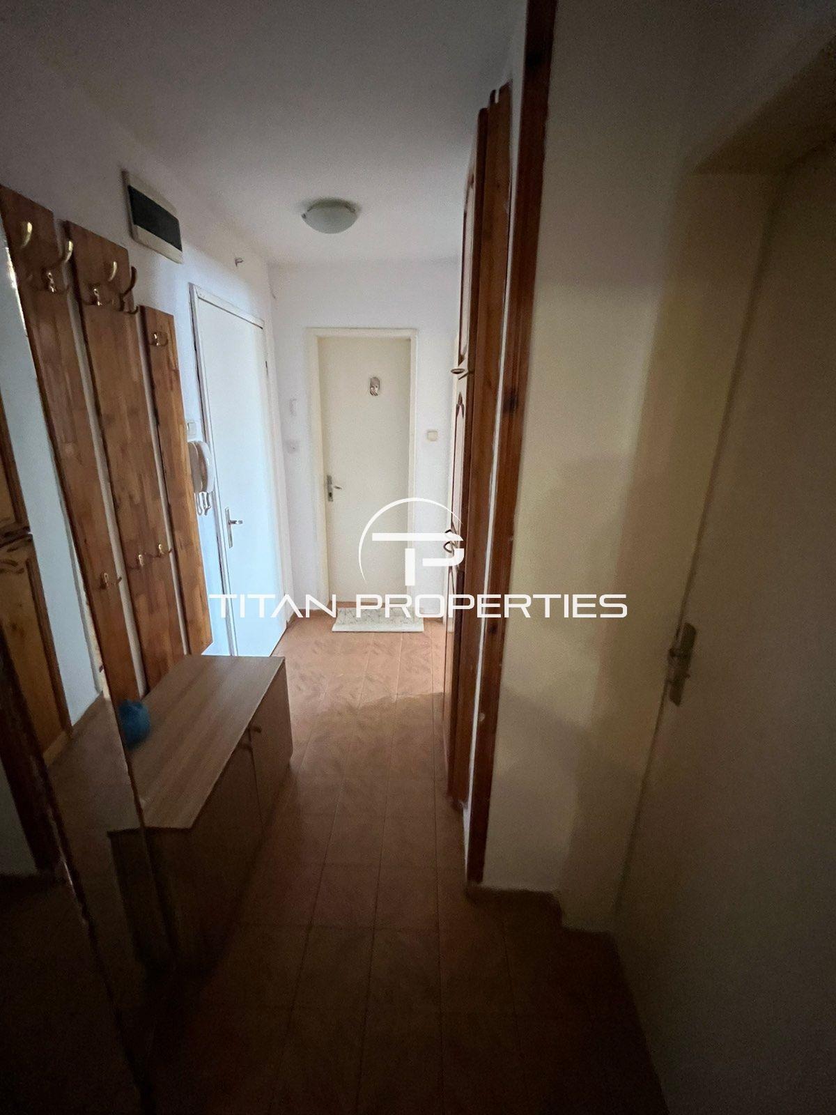 Продава 3-СТАЕН, гр. Бургас, Възраждане, снимка 4 - Апартаменти - 56036653