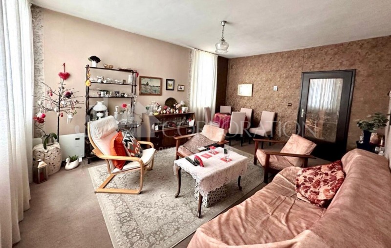 Продается  1 спальня София , Зона Б-18 , 56 кв.м | 32721693