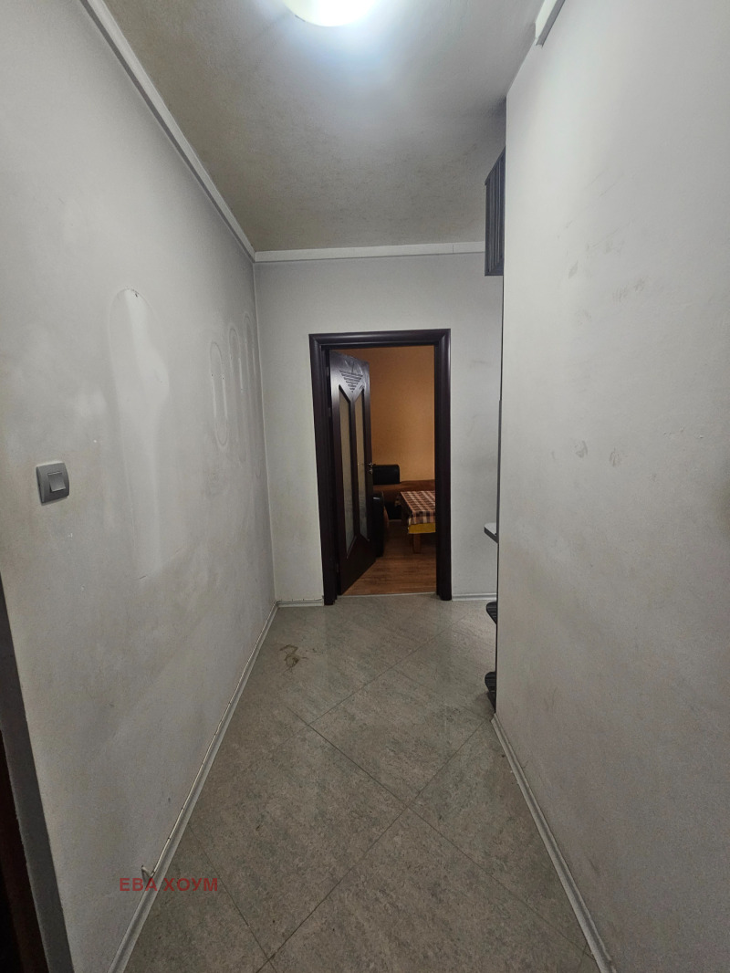 Продава 2-СТАЕН, гр. Пловдив, Кючук Париж, снимка 5 - Апартаменти - 52547110