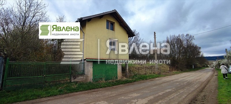 En venta  Casa región Pernik , Slakovtsi , 77 metros cuadrados | 45234150 - imagen [2]