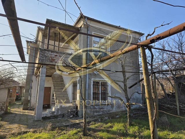 Продава КЪЩА, с. Зорница, област Бургас