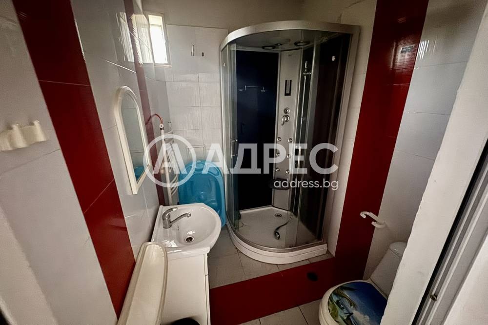 Продава КЪЩА, гр. София, Факултета, снимка 9 - Къщи - 55184447