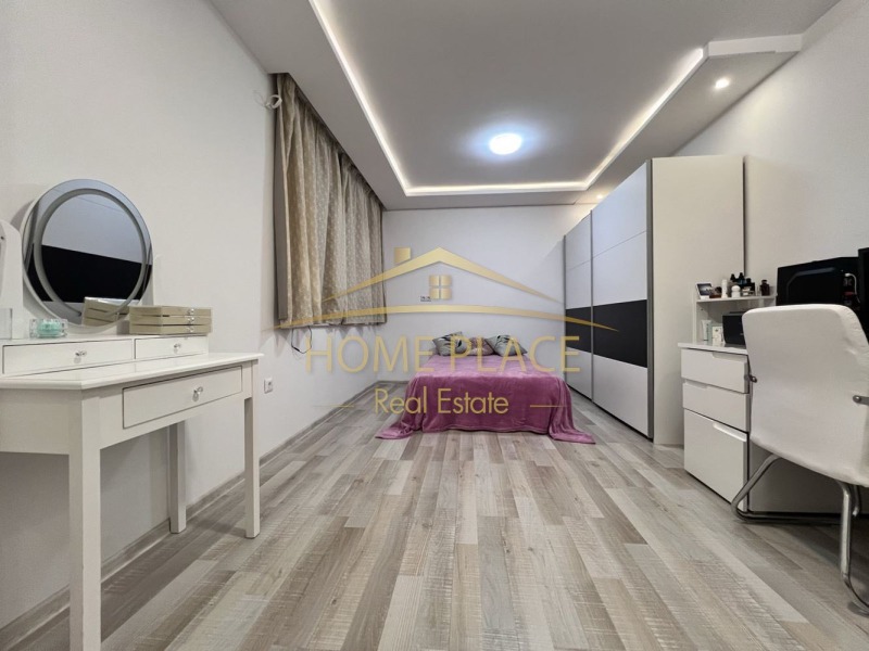 En venta  2 dormitorios Varna , k.k. Sv.Sv. Konstantin i Elena , 124 metros cuadrados | 68205847 - imagen [5]