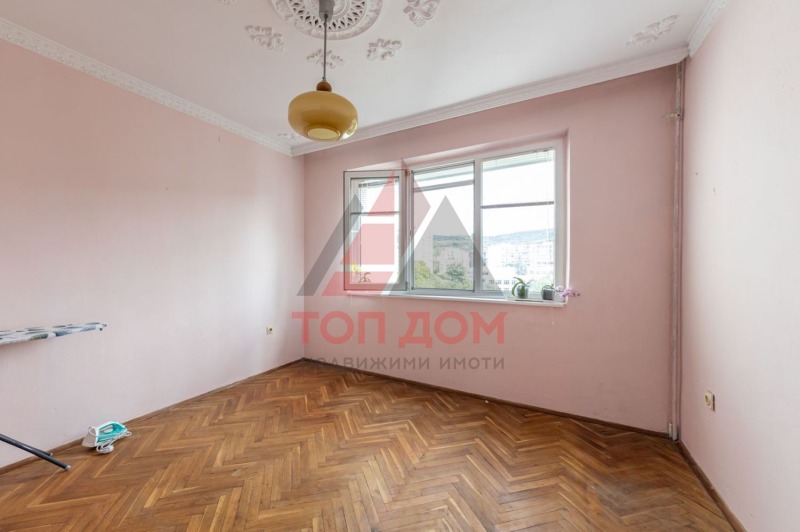 Продава  3-стаен град Варна , Възраждане 2 , 92 кв.м | 63787877 - изображение [11]