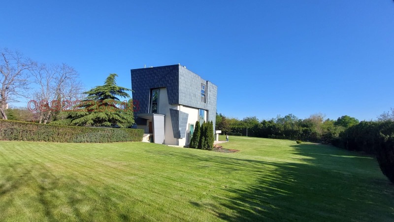 Продава КЪЩА, гр. Варна, м-т Салтанат, снимка 9 - Къщи - 53063847