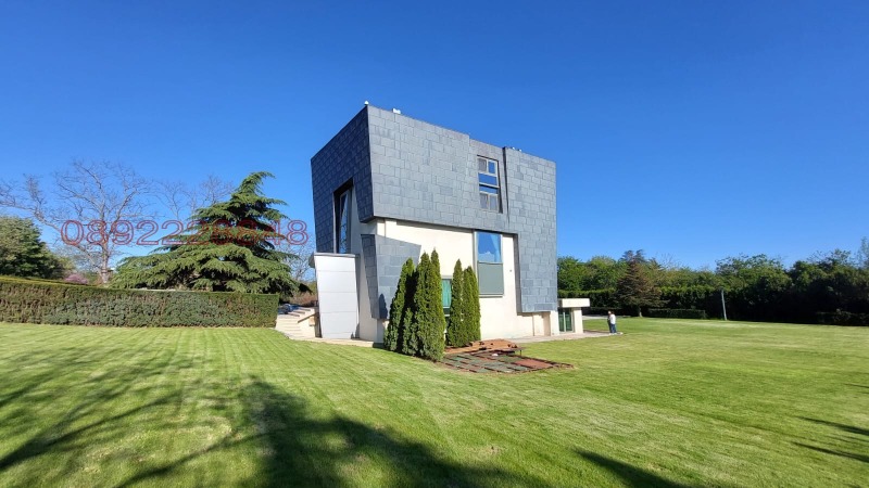 Продава КЪЩА, гр. Варна, м-т Салтанат, снимка 13 - Къщи - 53063847