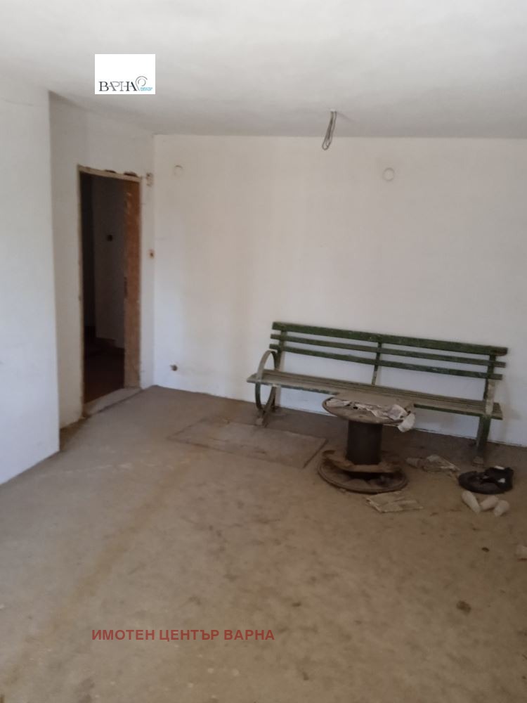 Продава КЪЩА, с. Близнаци, област Варна, снимка 10 - Къщи - 52296644