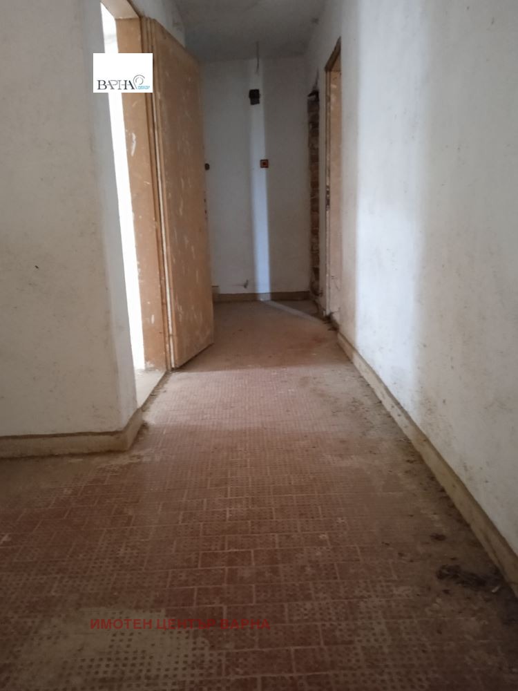 Продава КЪЩА, с. Близнаци, област Варна, снимка 13 - Къщи - 52296644