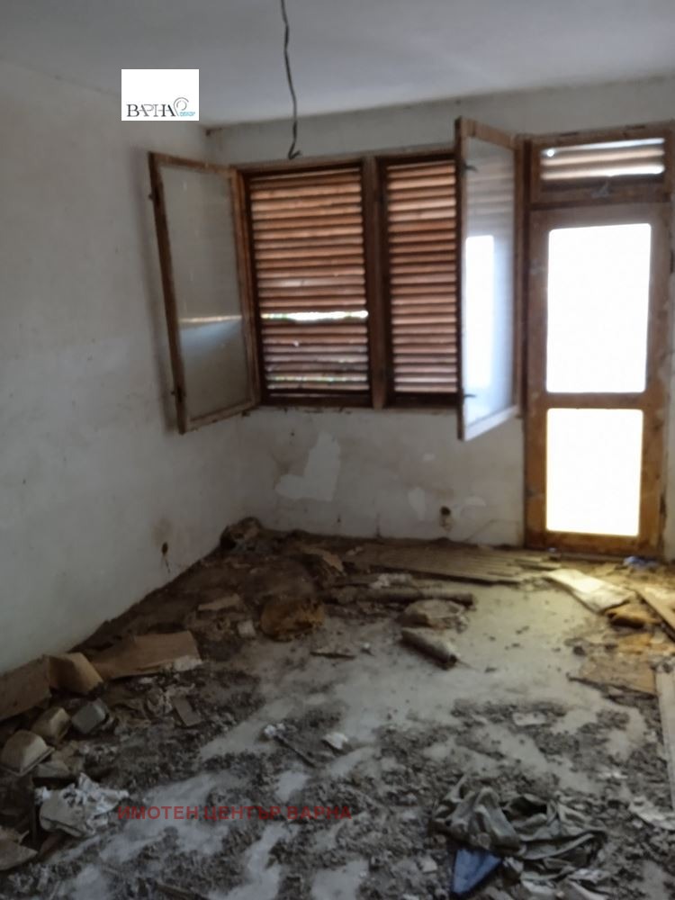 Продава КЪЩА, с. Близнаци, област Варна, снимка 8 - Къщи - 52296644