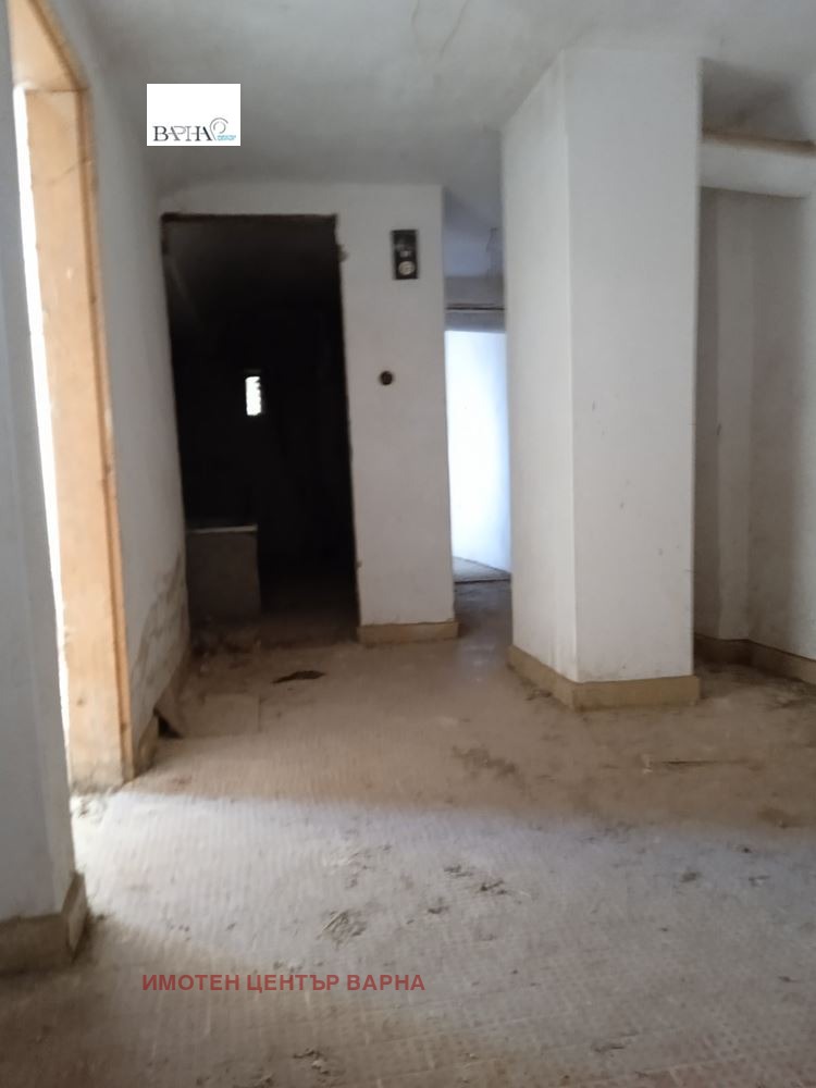 Продава КЪЩА, с. Близнаци, област Варна, снимка 15 - Къщи - 52296644