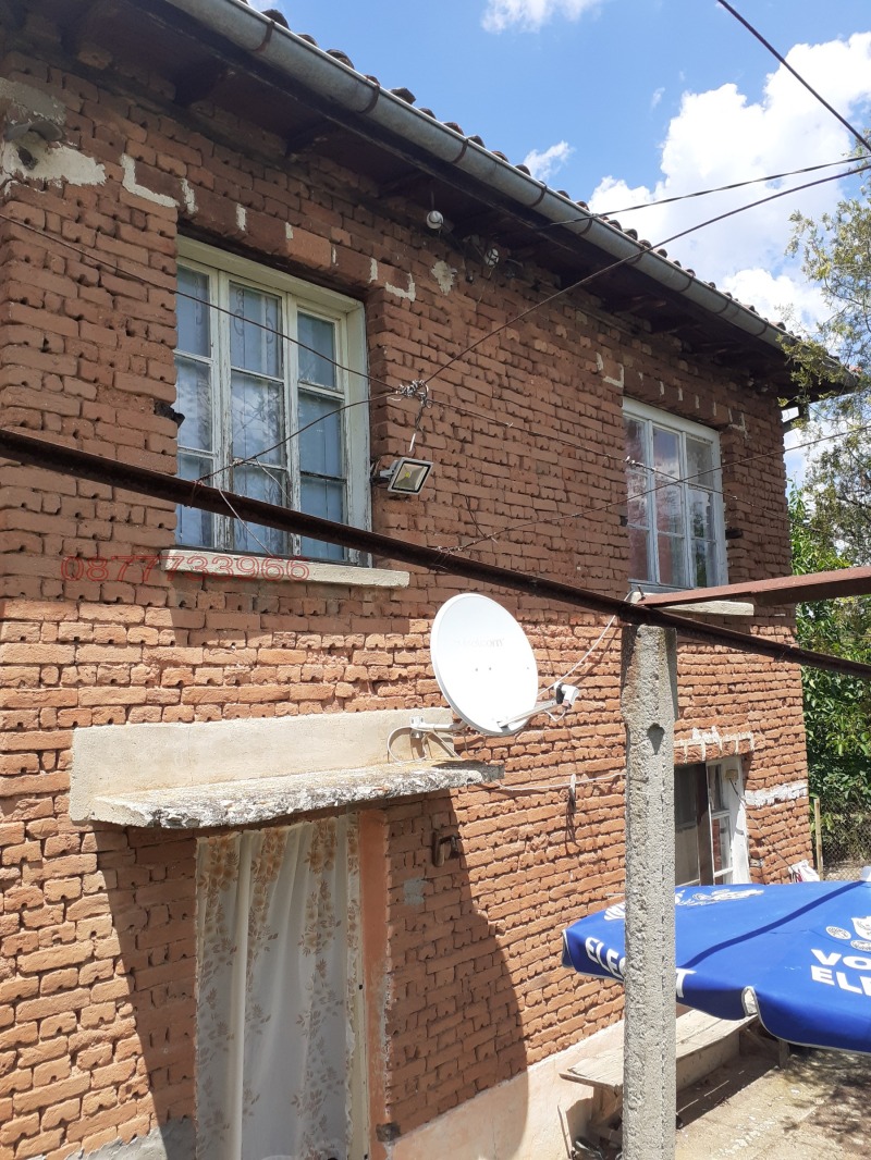 Продава ВИЛА, с. Колю Мариново, област Стара Загора, снимка 6 - Вили - 52784012